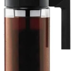 Takeya Patented Deluxe Cold Brew Coffee Maker with Black Lid Airtight Pitcher, 1 Quart, Black