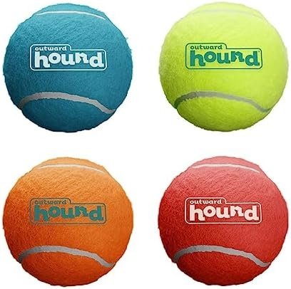 Outward Hound Squeaker Ballz Fetch Dog Toy, Medium – 4 Pack